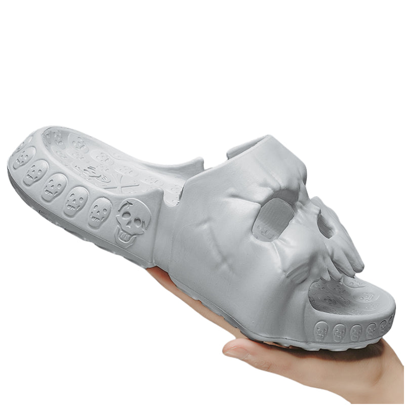 Personalized Skull Design Men Slippers Street Outdoor Beach Sandals Slides Comfortable Non-slip Men Home Slippers Big Size 46 47