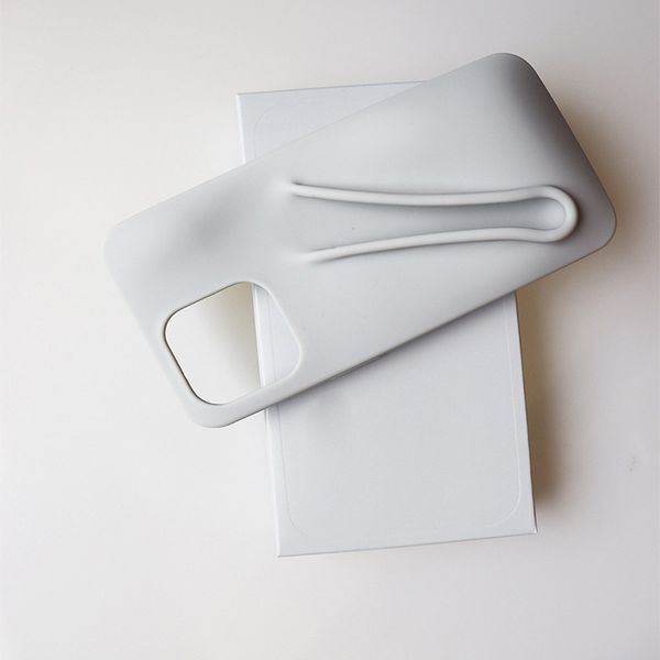 Lipstick Holder Designer Phone Cases for Apple iPhone 15 14 Pro 13 Pro Max Case 12 16 Luxury 3D Silicone Lipgloss Make-up Lens Bump Cosmetic