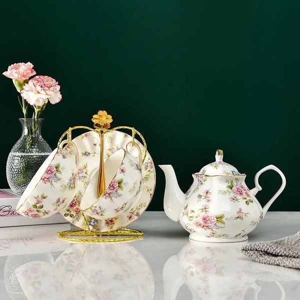 European Bone China Tea Set English Afternoon Cup Teapot HighGrade Porcelain Coffee Pot 1 TeaPot 2 Cups and Saucers 240729