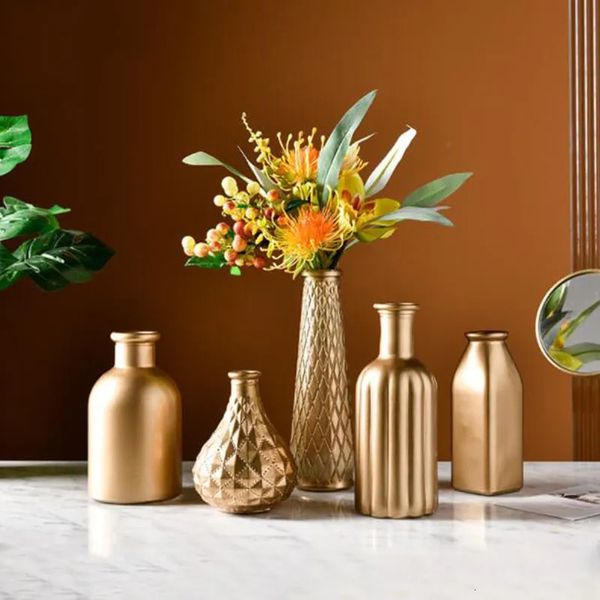 Vases Golden Glass Vase Home Decor Flower Vase European Room Decor Modern Wedding Decoration Hydroponic Plants Container Ornaments 231117