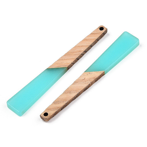 Grandes suspensions en résine translucide et bois de frêne