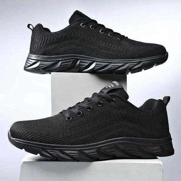 MAEDEF 2024 Running Shoes Men Sneakers Fashion Trainers Lightweight Sapato de caminhada respirável ao ar livre atlético para menc241217