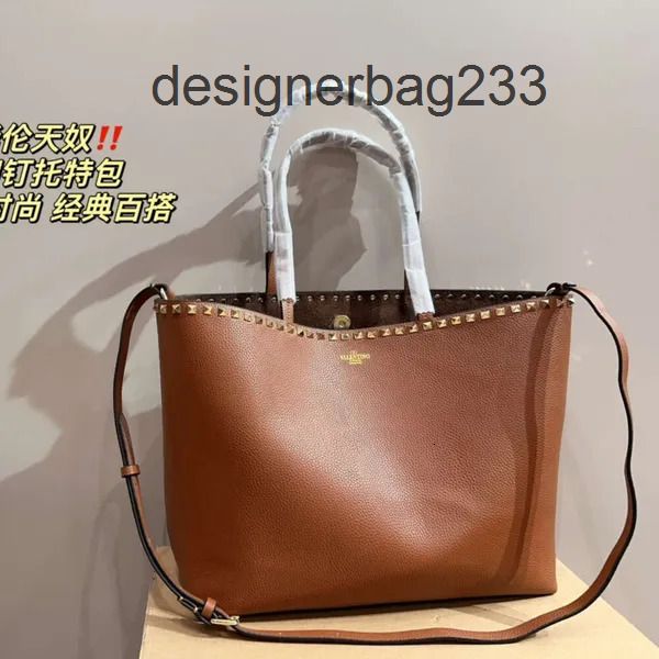 Handbags Large Casual Quality Bag Bags Fashion Capacity Totes V High Shoulder Soft Des Strap Leather Stud Tote Women C8Y6