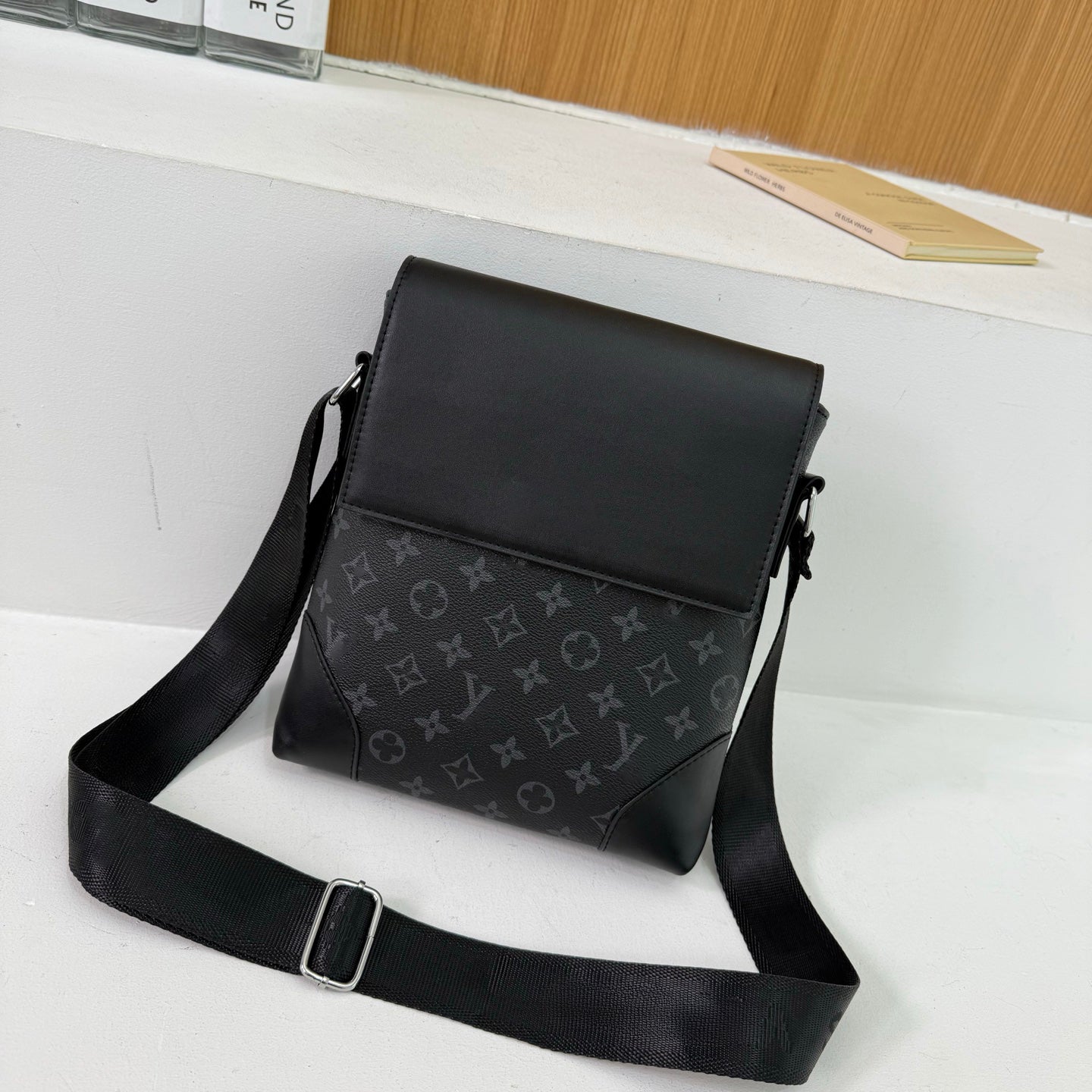 Chic Printed Messenger Bag Crossbody Purses for Men Classic patterns brown-black accents Roomy for laptops files Adjustable straps great for profess