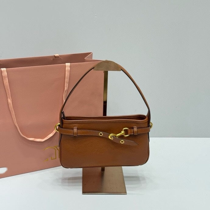 A563-AAAA Small Fresh Lily Flower Cosmetic Bag - Portable Travel Skin Care Storage