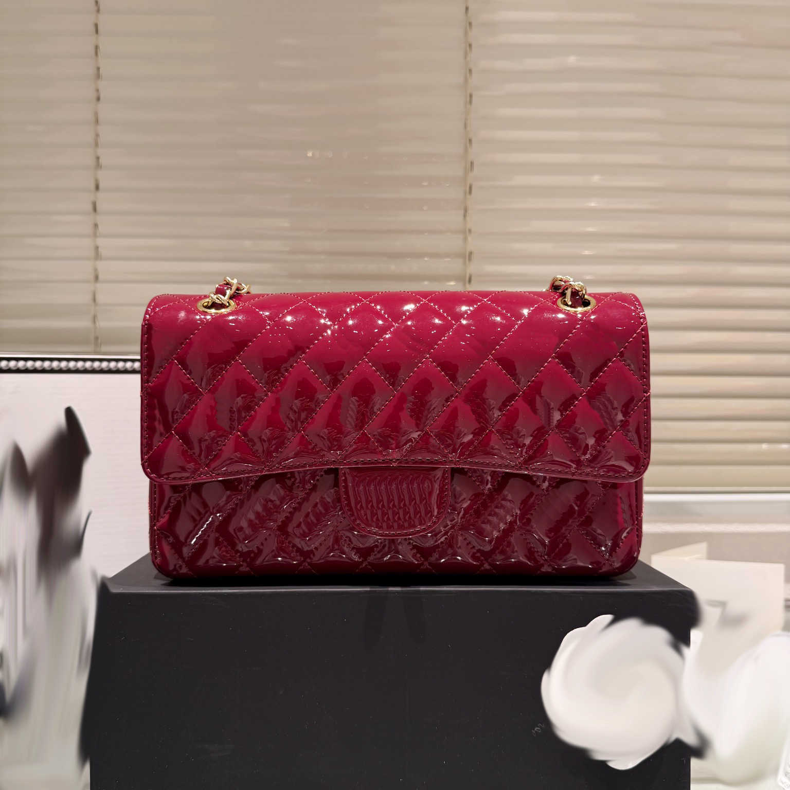 Classic Bag Luxury Patent Leather Square Flap Handbag Chain designer Bags Women&#039;s Fashion Diamond Quilted Shoulder Crossbody Bag 241115