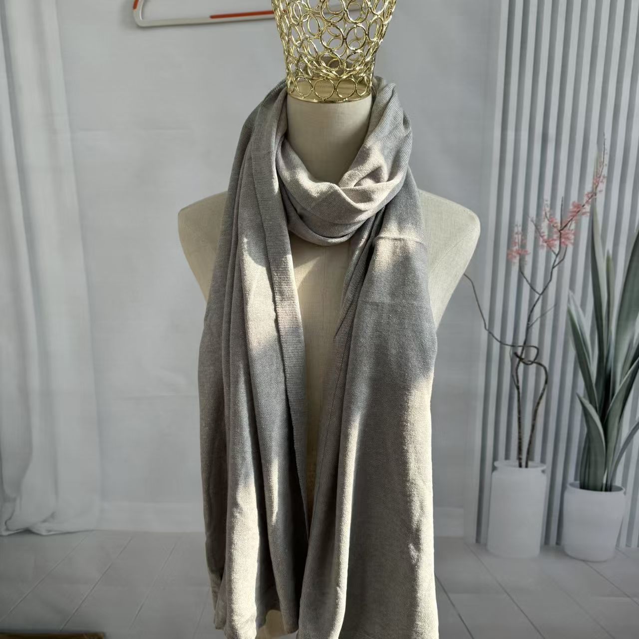 T317 Korean thickened solid color thick knitting wool scarf for women winter versatile Korean knitted Japanese small fresh scarf
