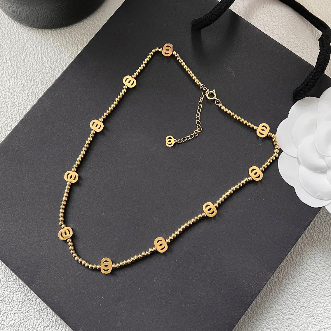 Luxury Designer Necklace Classic Bead Choker Brand Jewelry Designed For Women Love Gift Charm Necklace
