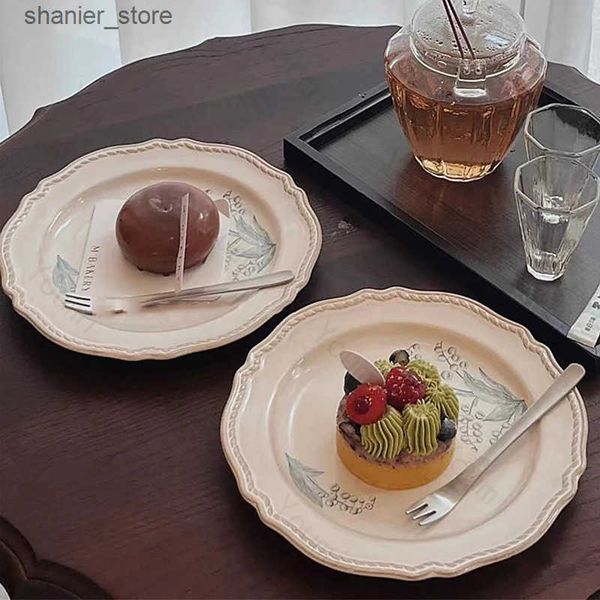 Dishes Plates French Palace Style Dining Plate Afternoon Tea Dessert Ceramic Plate Family Breakfast Fruit Plate Exquisite Tableware L240910