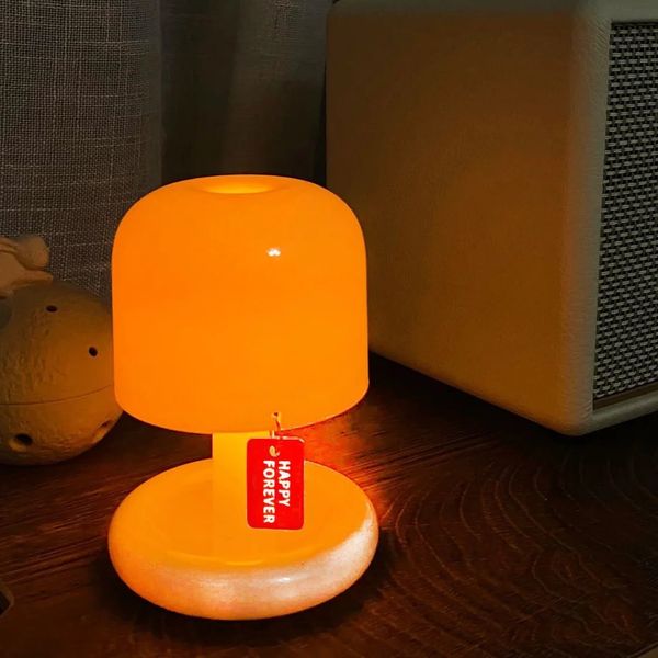 Sunset Night Light Led Table Lamp Mini USB Rechargeable Desk Bedside Bedroom Bar Room Decor Atmosphere Mood Minimalist 250114