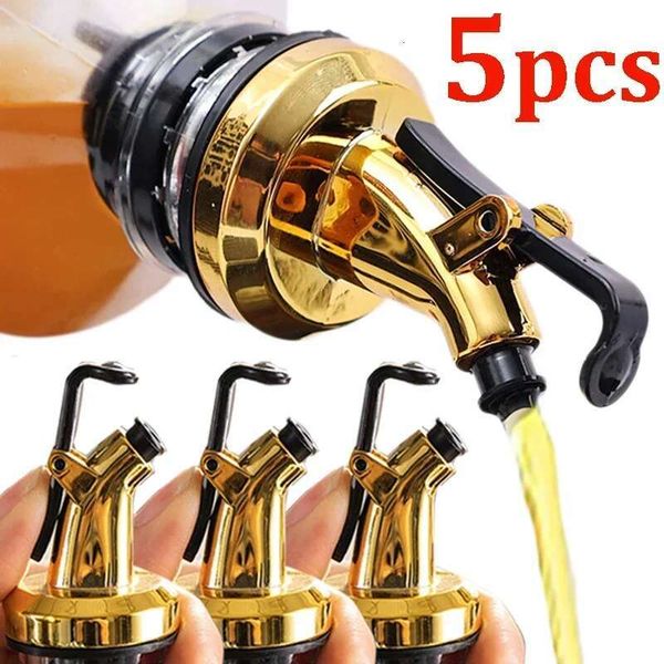 5-1Pcs Oil Bottle Stopper Cap Food Grade Rubber Seal Liquor Dispenser Sprayer Wine Pourer Sauce Nozzle Lock Plug Kitchen Tool