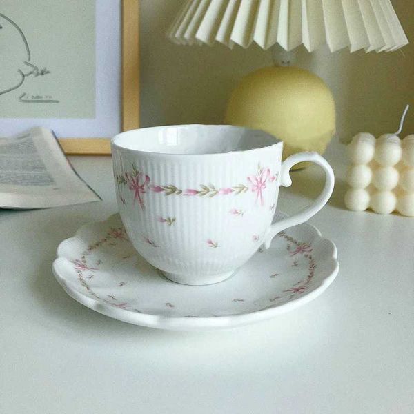 French style ceramic cup coffee cup and sauce handle vintage lace rose bow milk tea cup and afternoon tea sauce Y241214