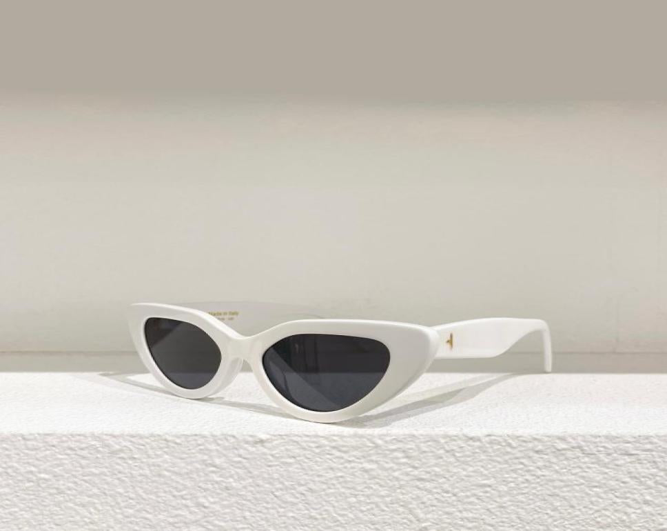 Designer Cateye Sunglasses for Women White Grey Lens Sun Glasses UV400 Prodection Eyewear5497107
