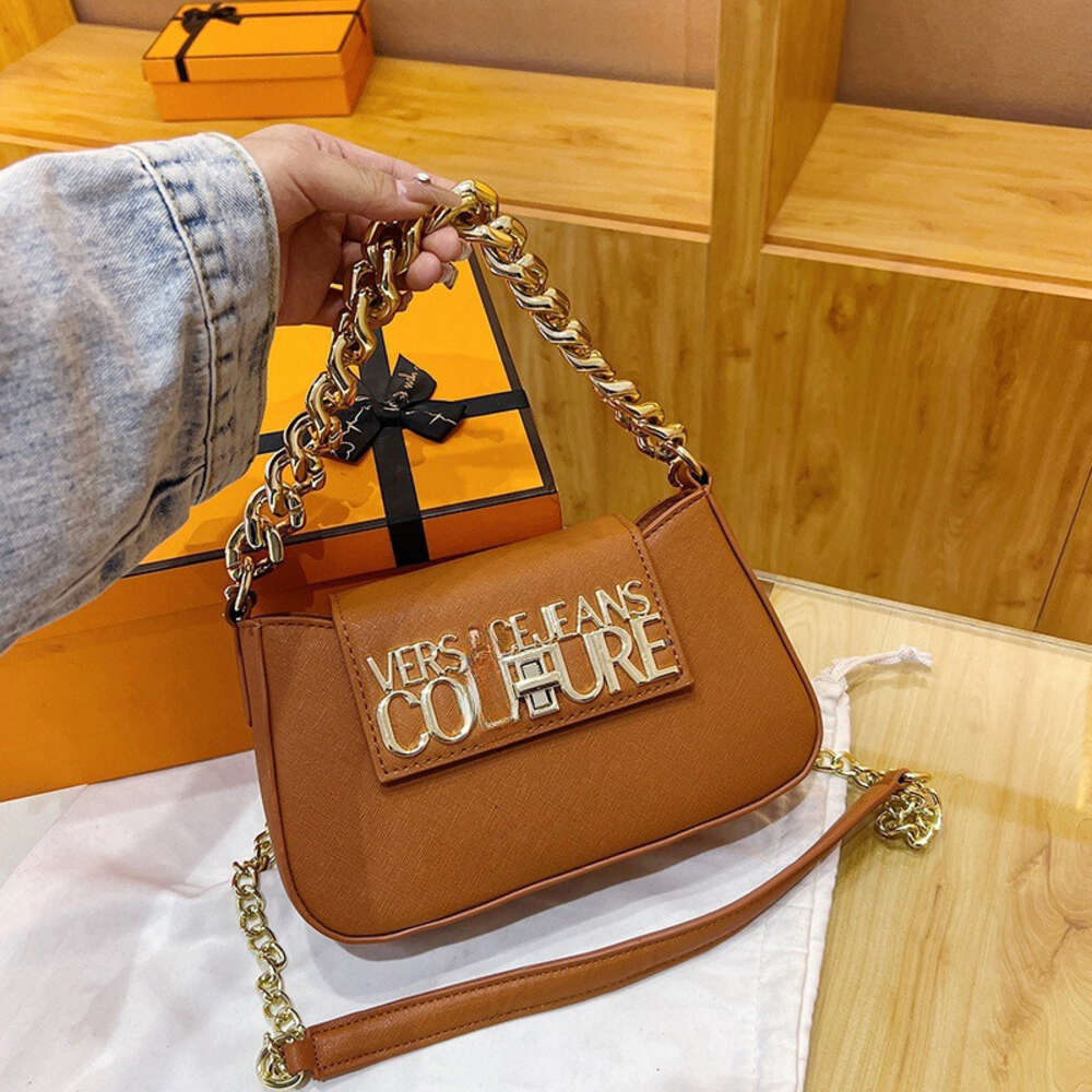 Netizen Underarm New French Small And Popular High End Women&#039; Handbag Fashionable Women&#039;s Versatile Chain Crossbody Bag