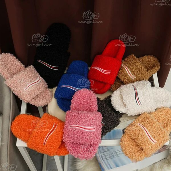 Designer Fluffy Slippers for Men and Women Luxury Paris Wool Winter Wool slippers Fur plush warm Letter sandals Comfortable plush girls flip