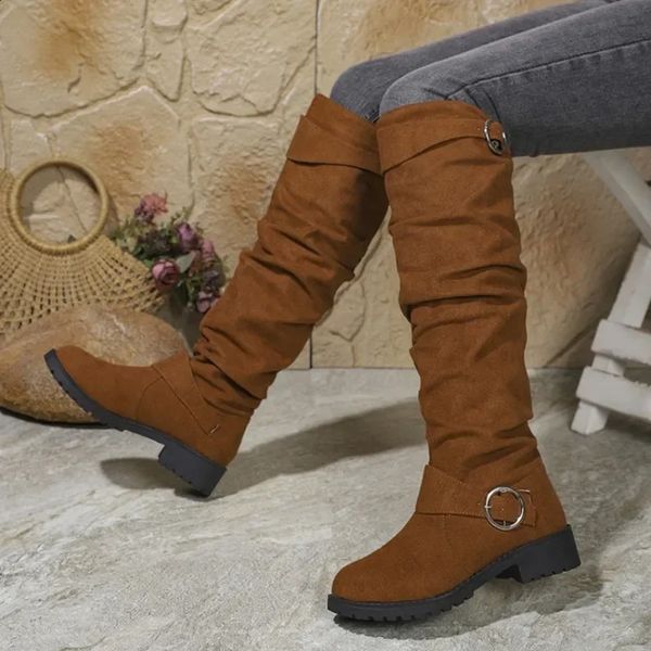 Ladies Shoes Slip-On Boots Womens Belt Burchle Boots Modern Women Plus Tamanho Botas Sólidas até o joelho 250108
