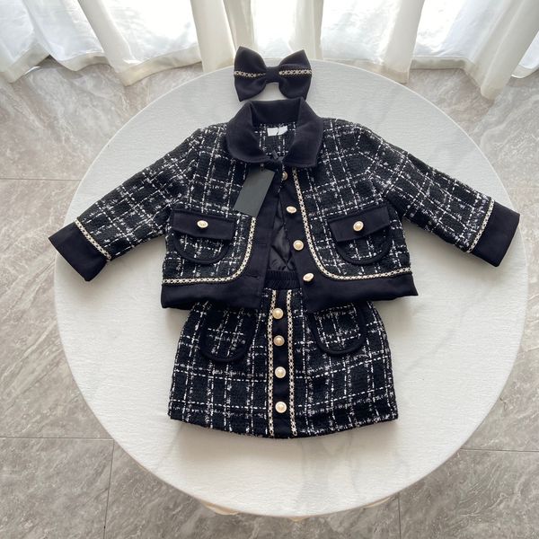 Designer Skirts Baby Winter Black Grid Two Pieces Clothes Kids Long Sleeves Coat Fashion Girls Party Set AYD2408284