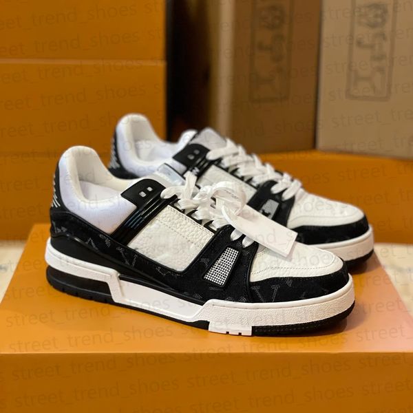 Designer Luxury Designer Trainers Shoes casuais logotipo com tênis tênis triplos de céu branco azul preto de jeans amarelo de baixo
