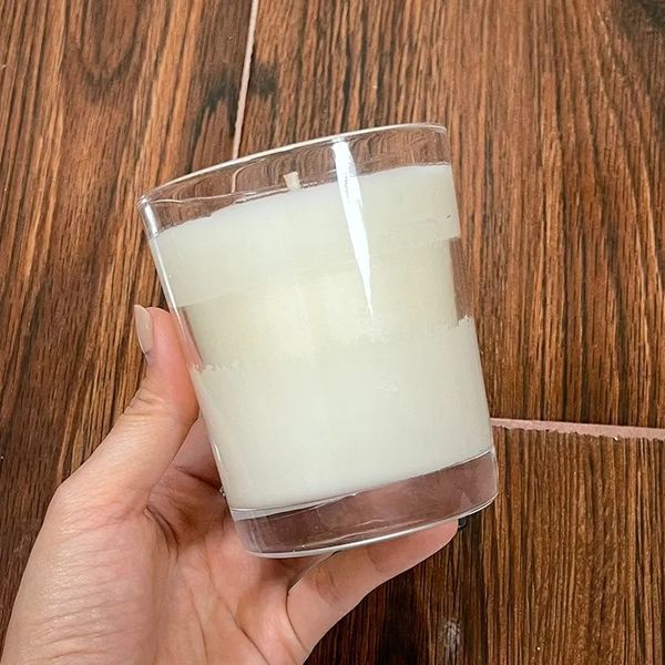 Designer Aromatherapy Candle Fashion Indoor Fragrence Deodorant scented candle Santal Roses 190g bougie parfume top quality designer brand c