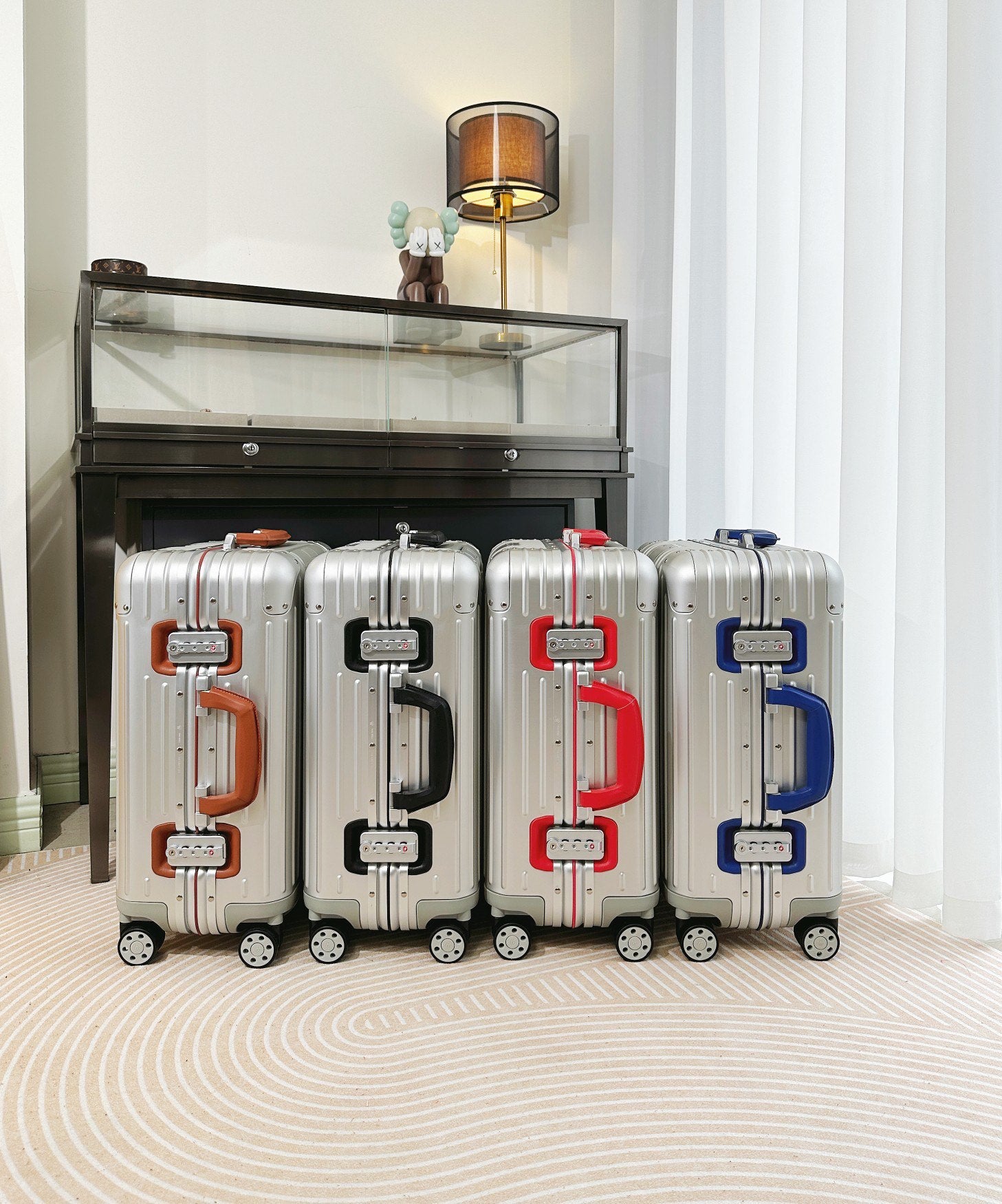 LIMITED edition RMW suitcase checked suitcase aluminum-magnesium alloy shell, fashionable and simple, essential for travel