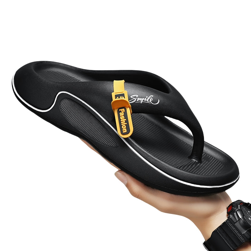 2024 New Men&#039;s Slippers Flip Flops Indoor Outdoor Beach Sandals Soft Sole Slides Men Non-slip Home Slippers Flip Flops 39-45