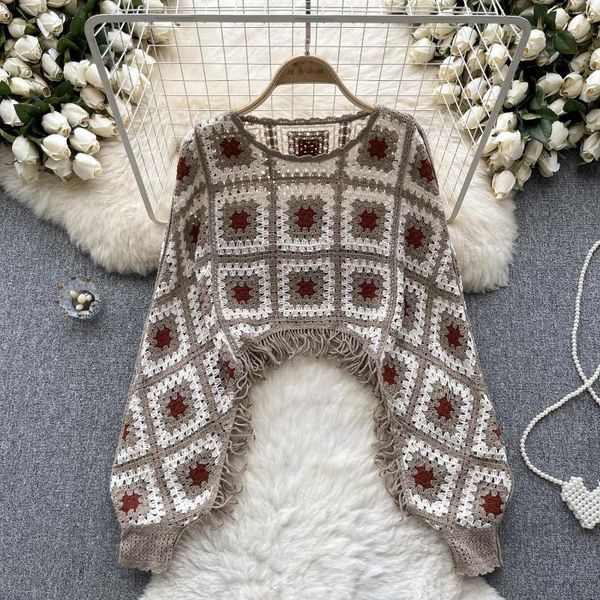 Women&#039;s Plus Size Outerwear Women&#039;s Blouses Chic Plaid Long Batwing Sleeve Vintage Hollow Crochet Tassel Capes Blouse Fashion Tops