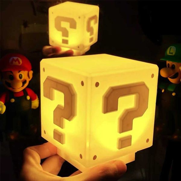 10cm Game Anime Figura Lâmpada LED Lamp Question Marco Brick Night Light estátua Decorativa USB Charging Toys Lâmpada Toys Greamst250117