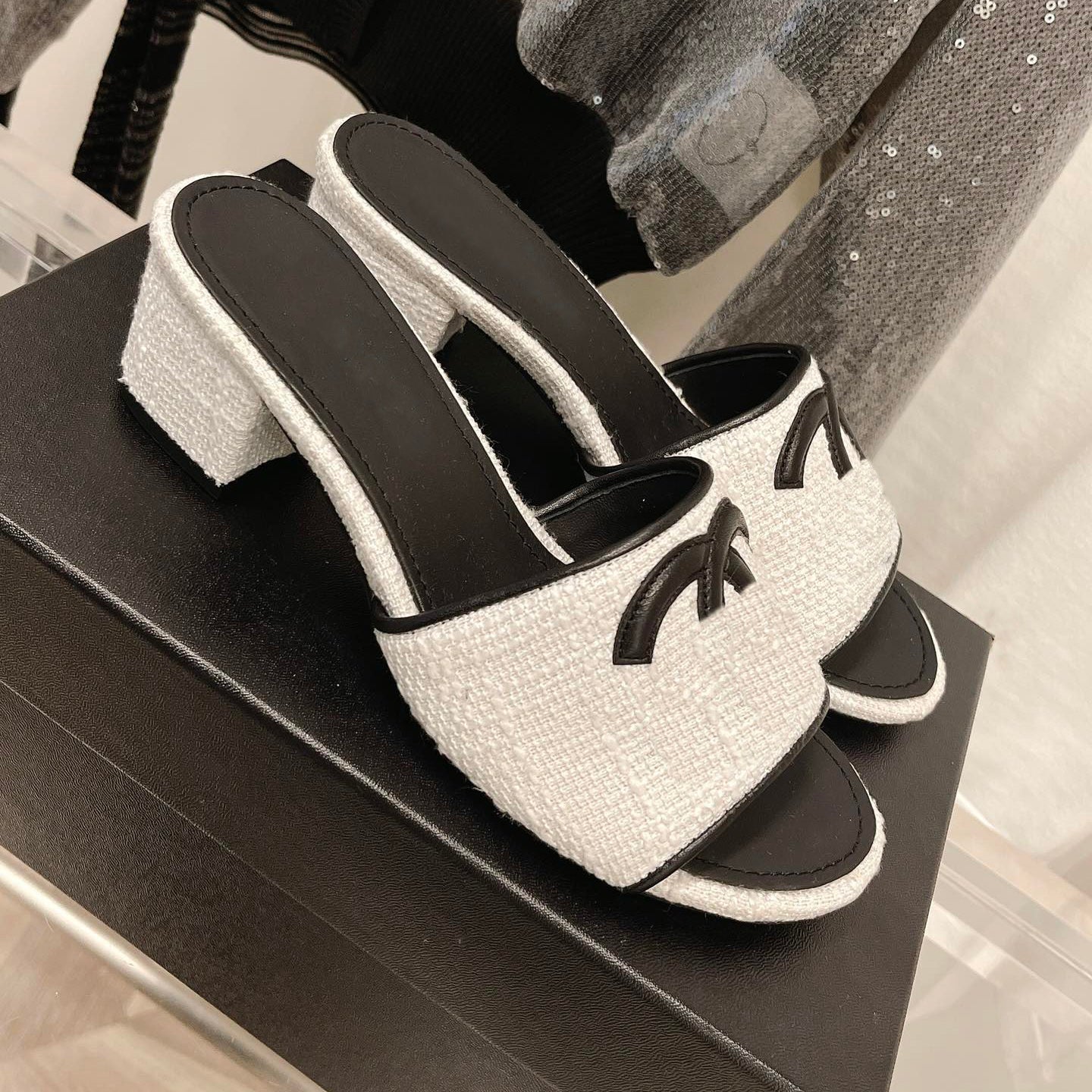 slides Women Flat Sandals High-heeled slippers dermis Luxury Brands Shoes Woman Ladies Summer Customized high-end velour Flip Flops Slippers Miller