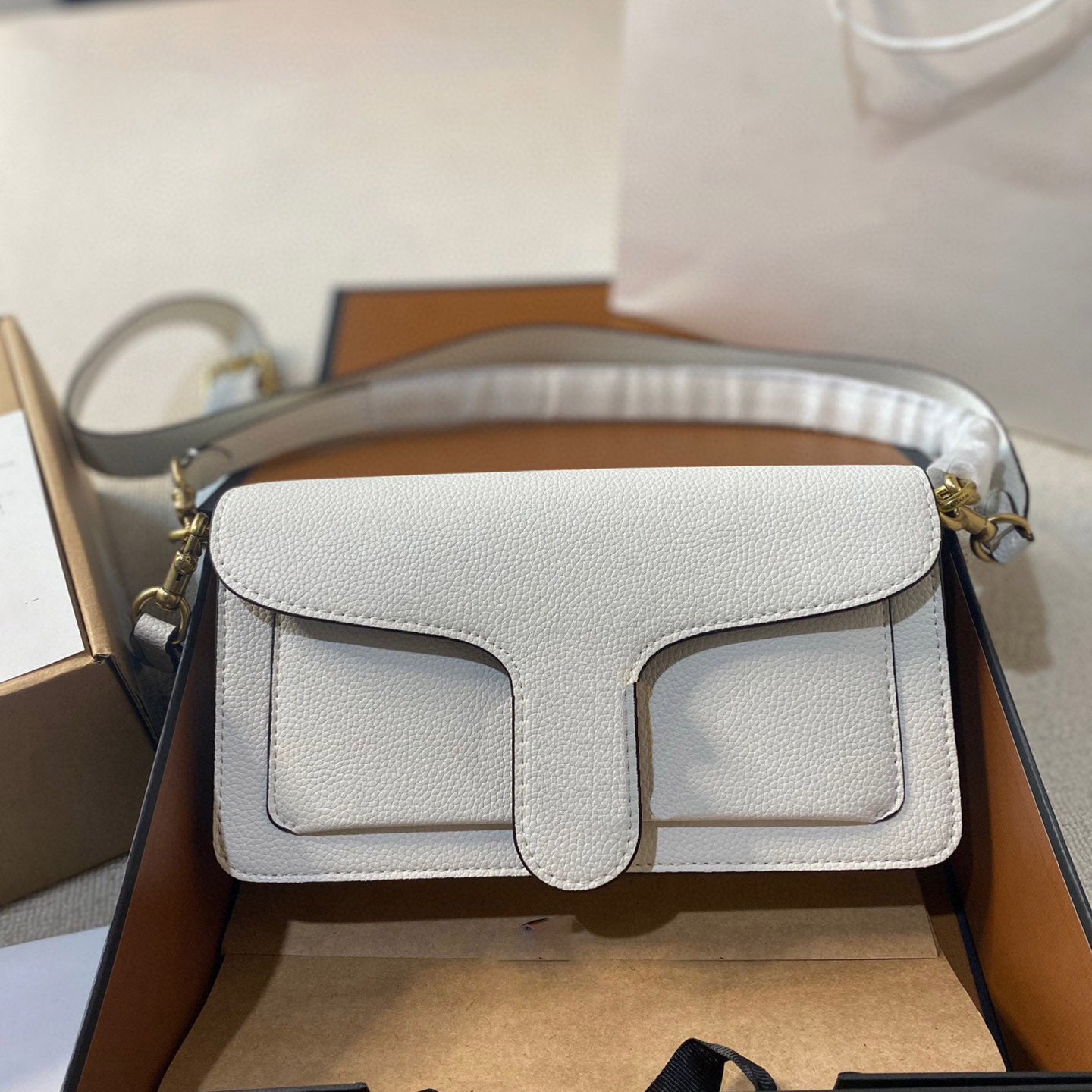 2 sizes designer bags underarm bag tote bag crossbody bags luxury handbag cowhide leather baguette shoulder bag mirror quality square fashion satche