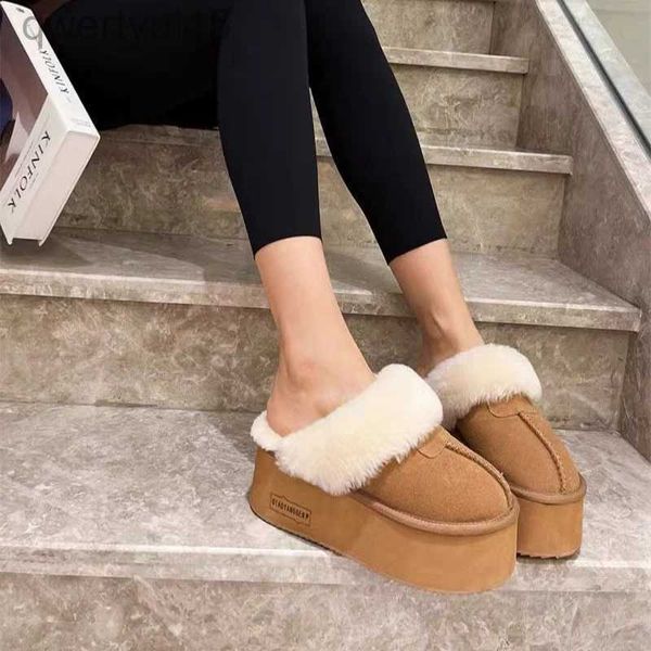 Boots New womens thick wool lined snow boots with sliding blocks for autumn-winter 2024 featuring high heels fluffy mop and rubber outsole H