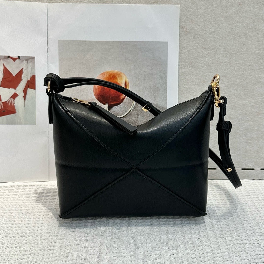 Puzzle Fold Pouch 2025 Summer New French Hobo Handheld Folding Bag, Single Shoulder Underarm Bag, Designer Luxury Bag