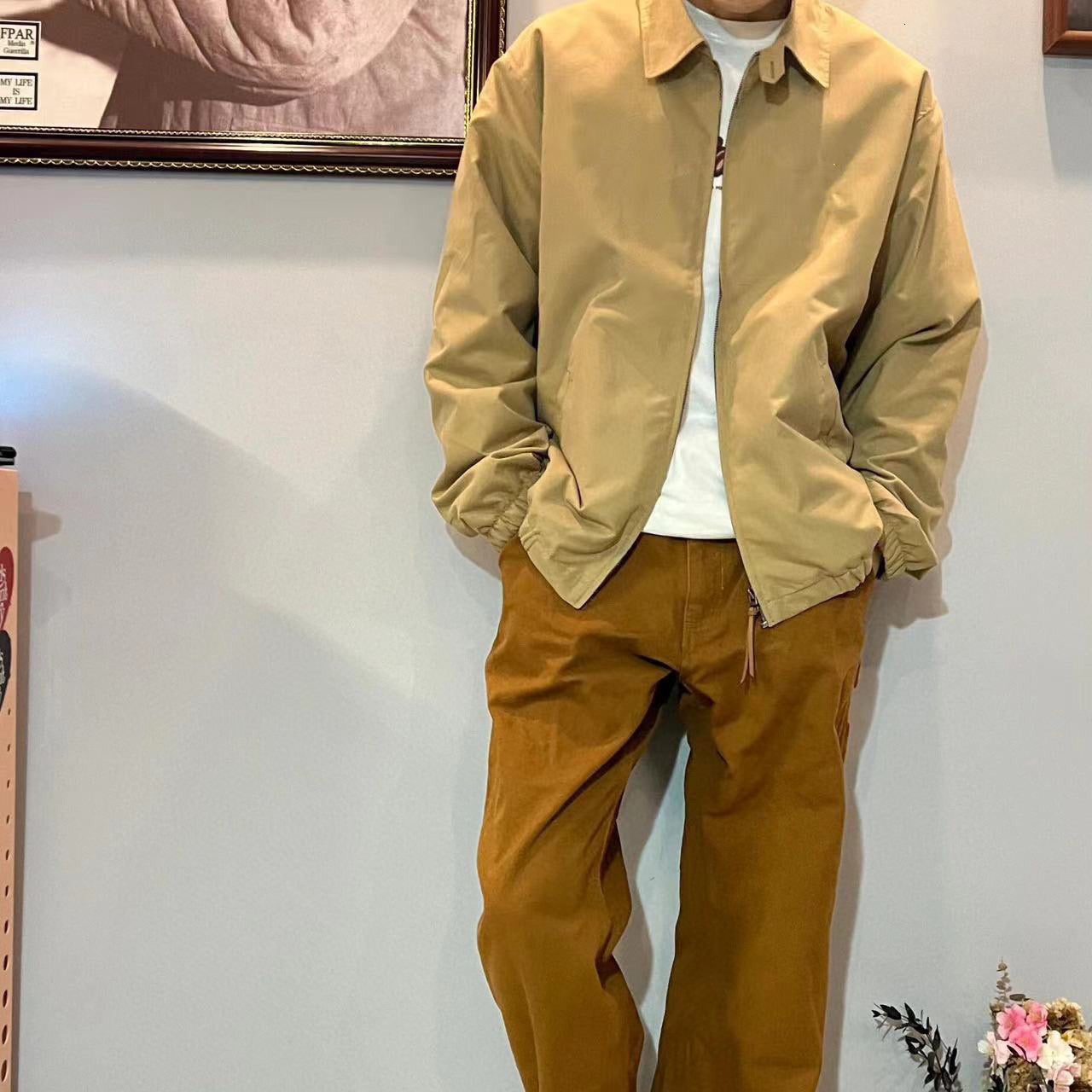 Fashion Workwear Jacket for Men Small Horse Detail Zip Up Design Utility Bomber Coat Lightweight Khaki Outerwear Streetwear Leather Style Comfortabl