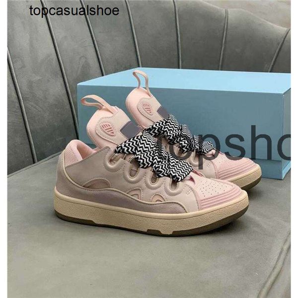 Lavalier Lav Sneakers Low Designer Painted Luxury Top Curb Dress Shoes Men Women Embossed Suede Leather Rubber Platform Loafers Breathable S