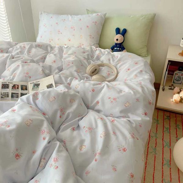Korean Style Cute Bedding Set For Girls Bed Linen New Skin Friendly Fresh Flora Printed Washed Cotton Duvet Cover SetC250111
