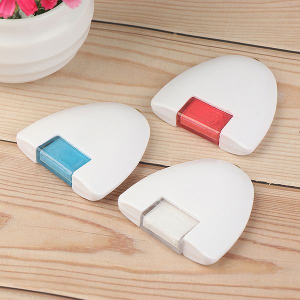 Red White Blue DIY Sewing Tools Triangular Chalk Wheel Tailor&#039;s Chalk Sewing Clothes Markers Accessory 1Pcs