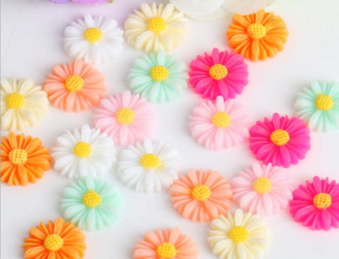 100pcs 22mm Resin Daisy Flower Beads For Scrapbooking Craft DIY Hair Clip Fashion Accessories8853156