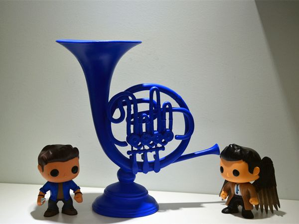 Decorative Objects Figurines How I Met Your Mother Blue French Horn Resin Home Desk Gift 220928