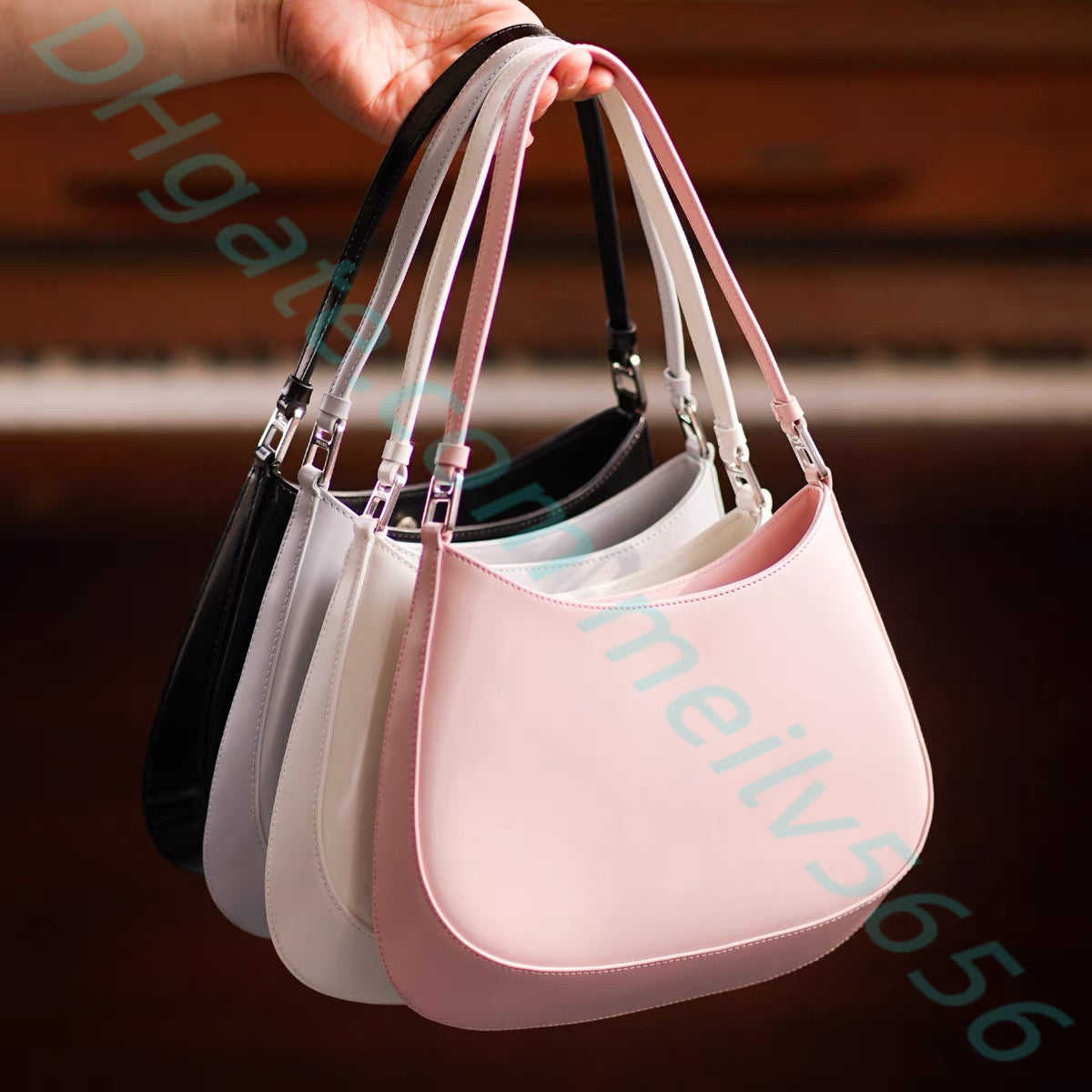 Mirror quality Designer bags man womens luxury handbags hobo purses lady clutch chain tote crossbody shoulder bags totes fashion Coin keychain poche