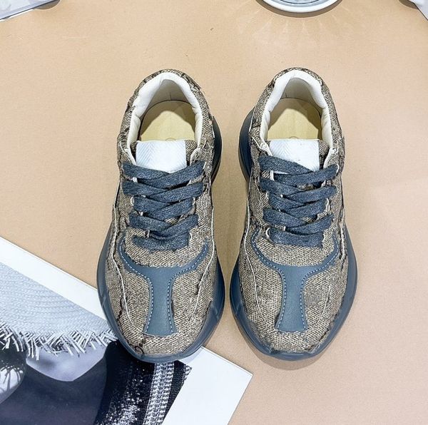 Kids designer Children boys girls running shoes kid shoe girl runner trainers Athletic youth big boy toddlers infants black outdoor warm sne