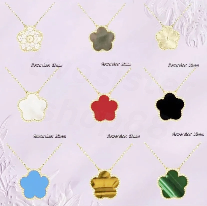 High quality Clover Necklace Pendant Pearl Mother Plated for Womens Girl Valentines Mothers Day Engagement designer Jewelry Gift Designer Choker