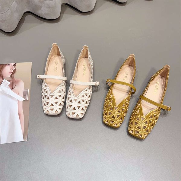 Single Shoe With Square And Soft Sole, Women&#039;s Korean Version Summer New Flat Bottomed Scoop Shoes, Perforated Breathable Toe Sandals