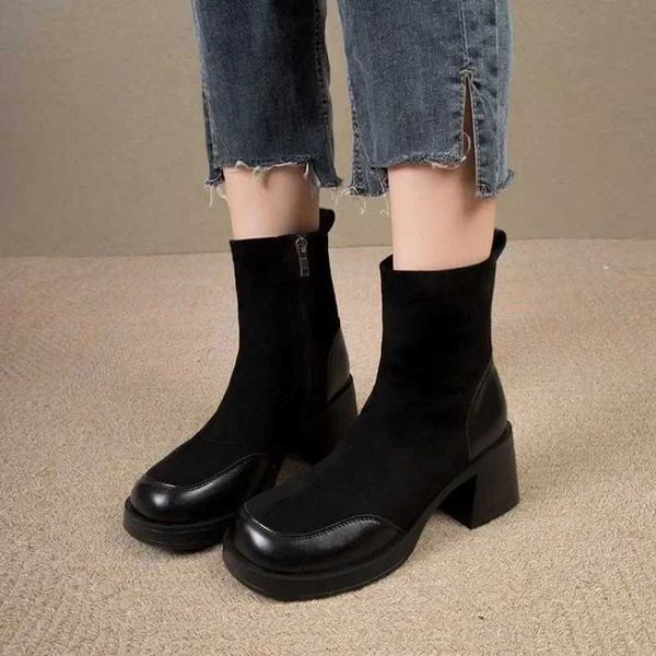 2024 saltos altos de inverno mulheres sexy sapatos de luxo gracos tornozelo chelsea botas moda moda dedo zíper gótico bombas de marca shoesc