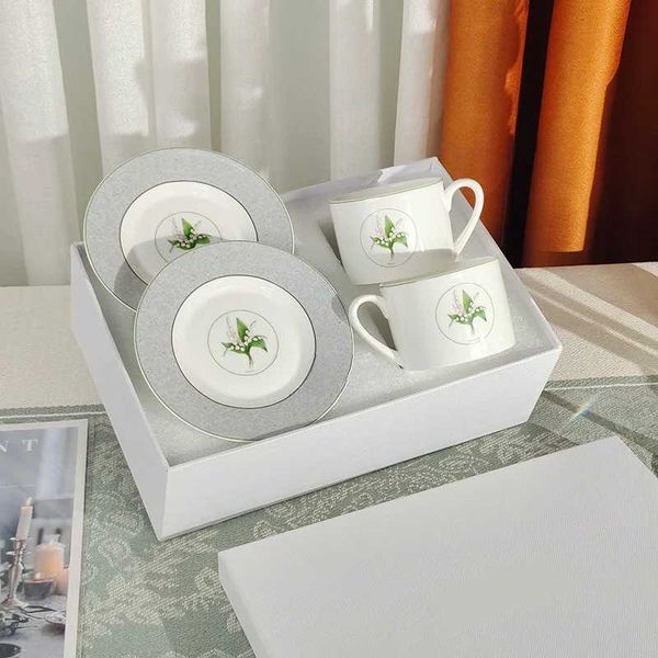 Lily Series Bone Chinese Coffee and Sauce Ceramic Afternoon Home Water Cup Tea Set Gift Box Espresso CupX240824