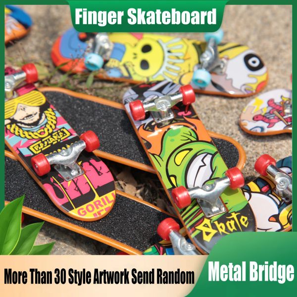 Venda de folga Blister cartão de dedo dedo scooter scooter skateboar com caminhões de skate de ponte de metal para brindes infantis presente