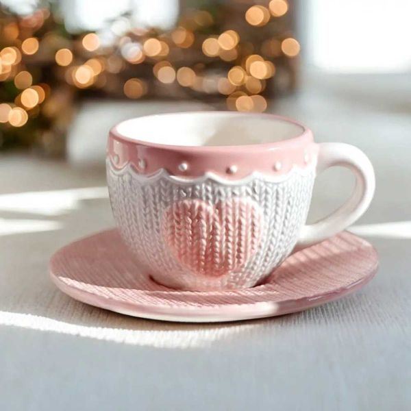 Charming Adorable Cute Pink Wool Knitting Mug Set - Lovely Kawaii Design Ceramic Tea Cup with Bowknot 250ml Microwave-Safe CoffT250122