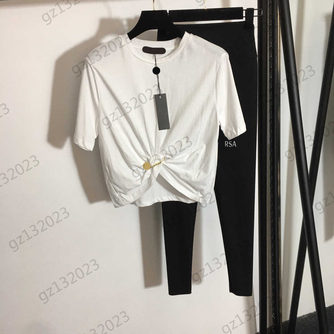 Womens Tracksuit Classic Crewneck Slim Short Sleeve T-shirt Match Printed Logo Elastic Waist Leggings Designer Joker Women Clothing 2 Colors