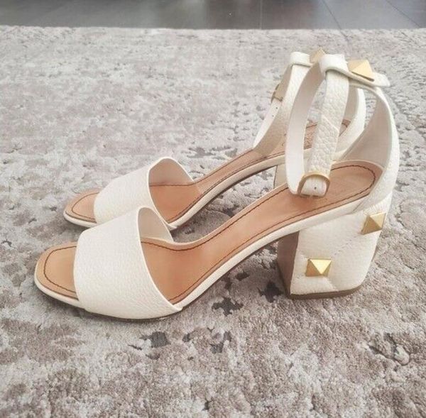 Designer Summer high heels Roman Studs Heeled Fashion sandal Woman Sandals leather sandals Chunky-heel ankle strap sandalies block heels 35-