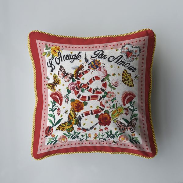 Luxury Velvet Household Embroidery Pillow Covers Decorative Lovely Cat Couch Cushion Cover Tassels Throw Pillowcase Cover Square