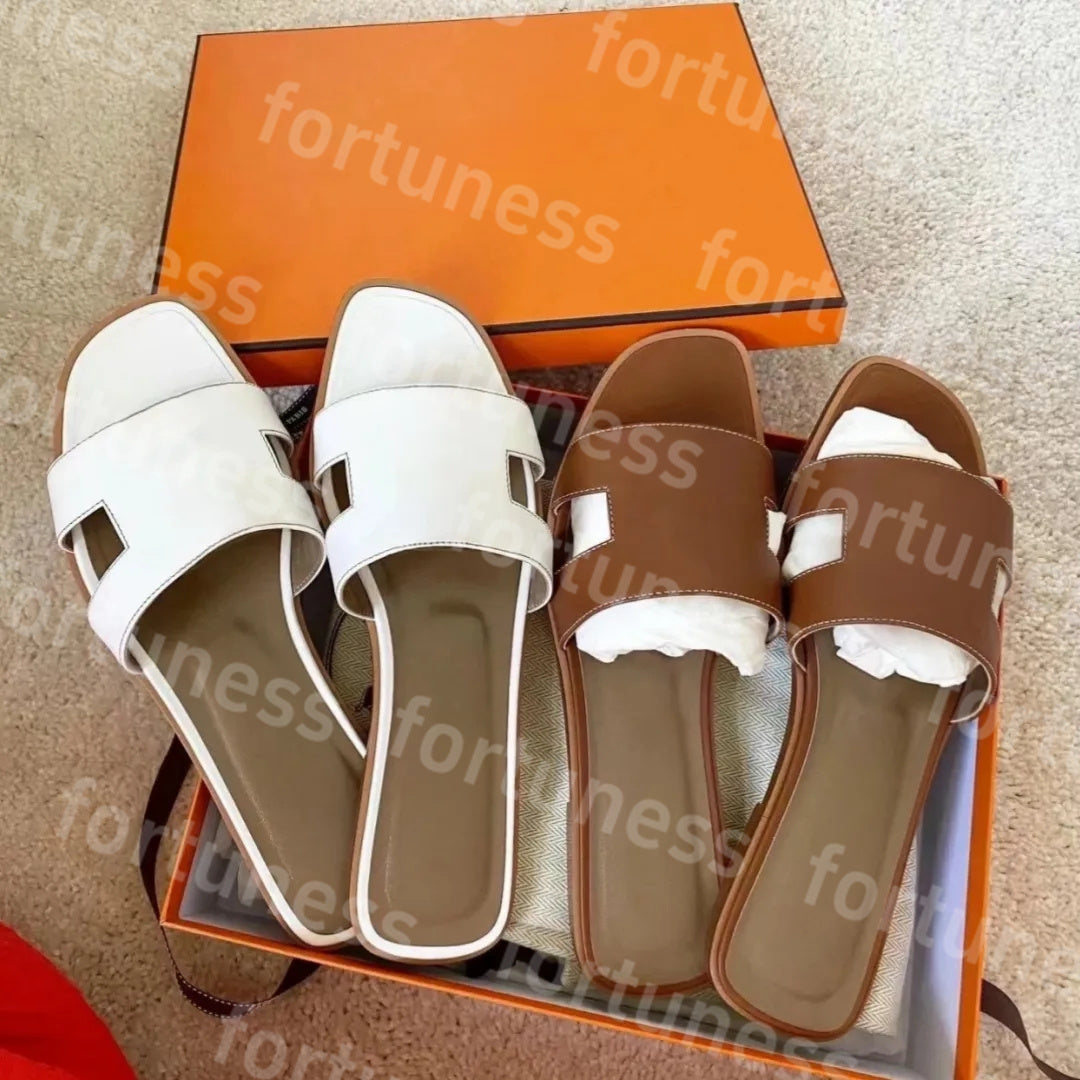 Designer Slides Sandals Women Beach Slippers Genuine Leather Classic Brand Fashion Luxury Summer Beach Bath Slippers Brown Retro Sandals size35-42