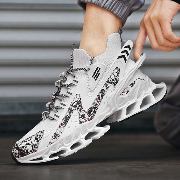 New Summer Men&#039;s Breathable Running Lightweight Lace-up Non-slip Sports Tennis Shoes Fashionable Blade Sneakers dhshoess